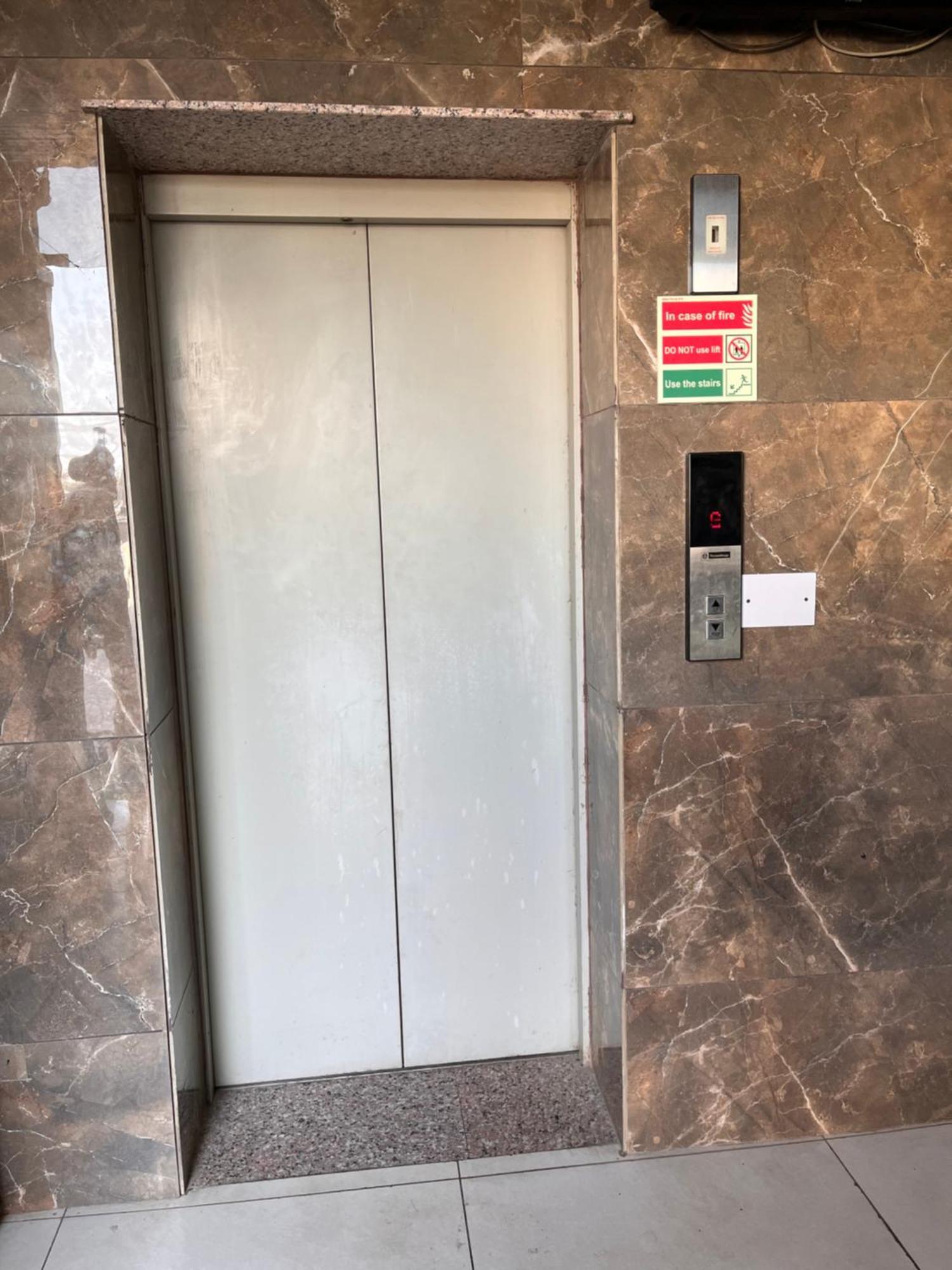 Hotel Jb Residency !! Luxurious & Royal Balcony Rooms !! Large Rooms Zirakpur Экстерьер фото